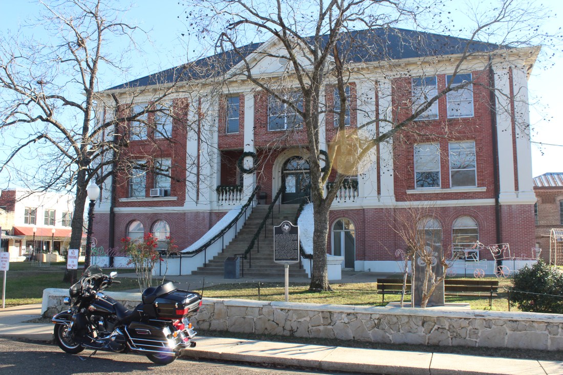Sabine Courthouse